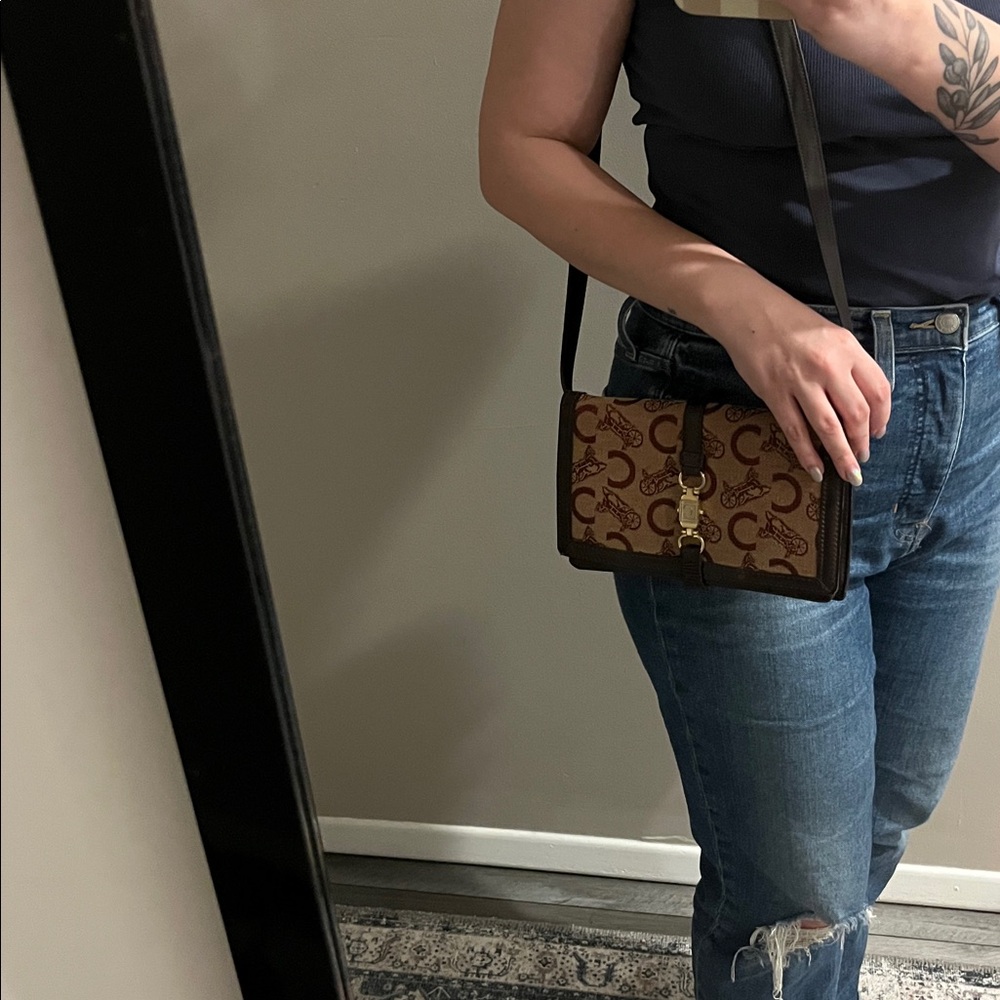 Vintage Celine Macadam Horse Carriage shoulder/crossbody bag - Picture 12 of 13